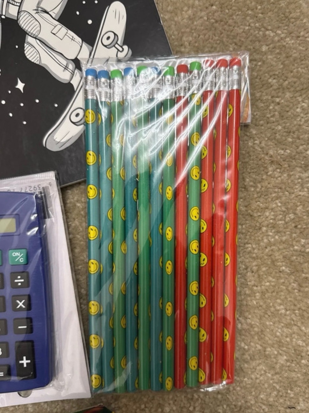 School Space-Themed  Supply Bundle 92 total pieces - Picture 8 of 12